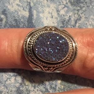 Beautiful sterling & druzy ring